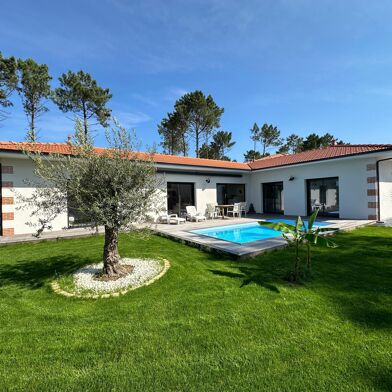 Maison 4 pièces 676000 €