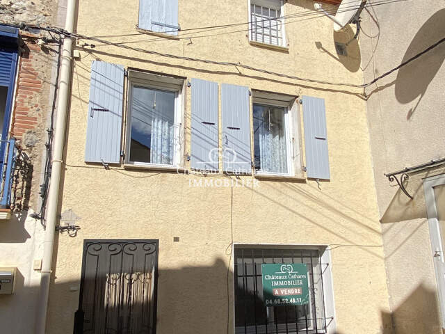 Maison de village avec patio et garage — photo du bien
