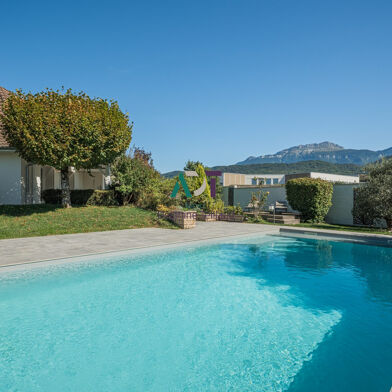 Maison 6 pièces 625000 €