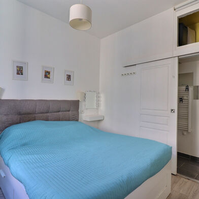 Appartement 4 pièces 349800 €