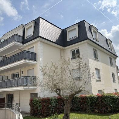 Appartement 4 pièces 336000 €