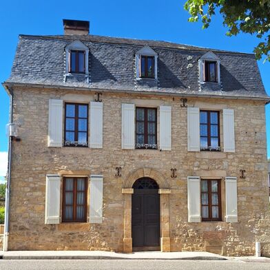 Maison 7 pièces 210000 €