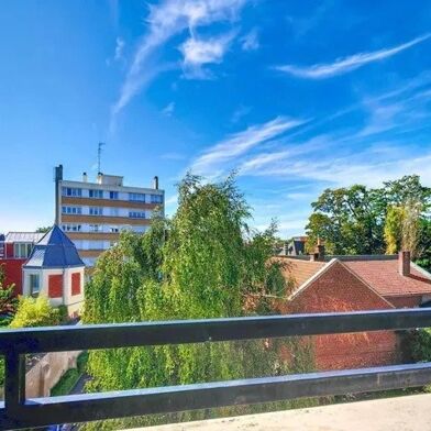 Appartement 4 pièces 146000 €