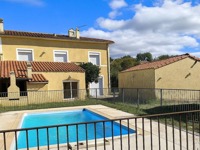 Maison d'habitation 3 faces, 4 chambres, garage, jardin et piscine — photo 1