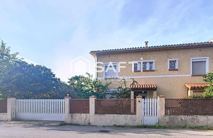 Maison d'habitation 3 faces, 4 chambres, garage, jardin et piscine — photo 3