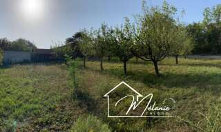 Terrain  795 m² à vendre à Les Martres-de-Veyre (63730)