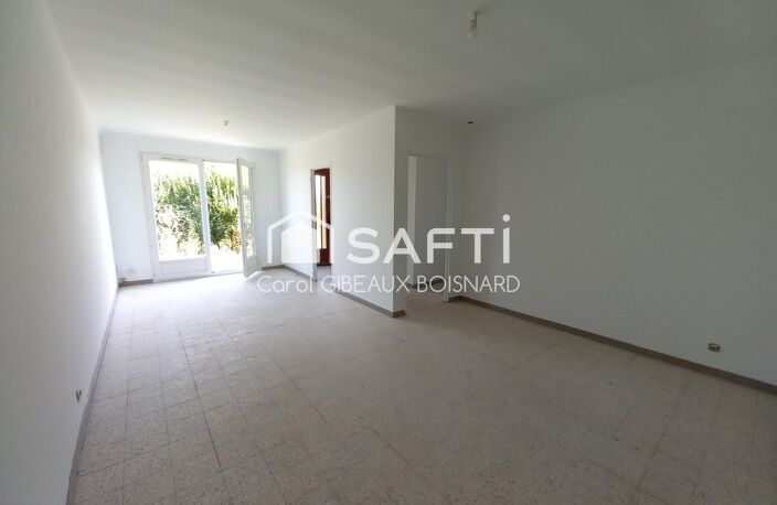 Pavillon de plain-pied avec 2 chambres et garage — photo 4