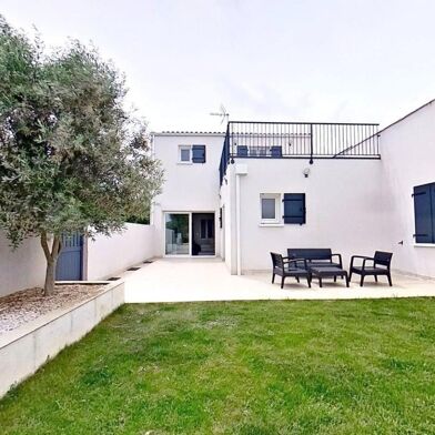Maison 4 pièces 443000 €