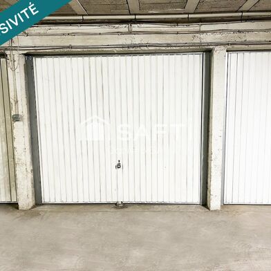 Garage  25000 €