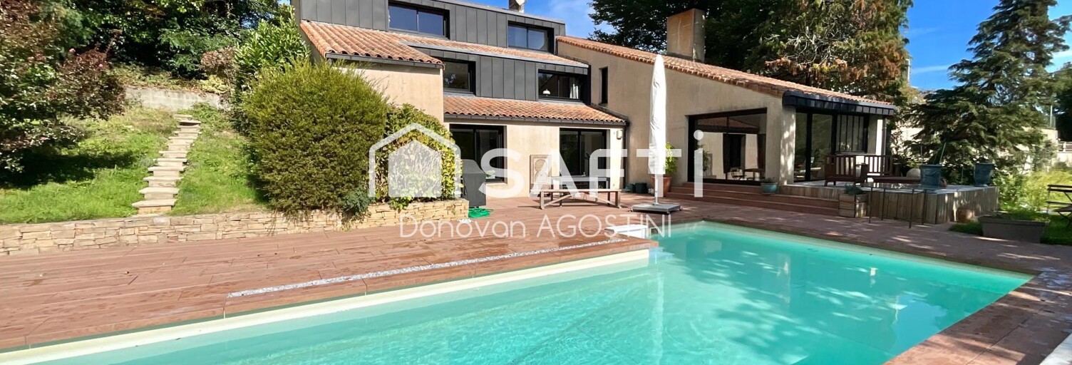 Maison 7 Pièces 239 m² à vendre à Dompierre-sur-Yon (85170)