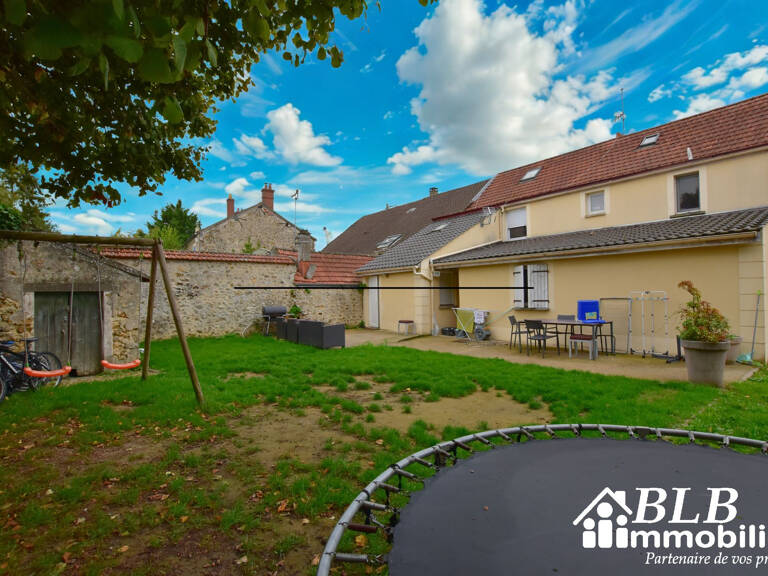 Immeuble de rapport à vendre   5 logements   Essarts-le-Roi, — photo 1
