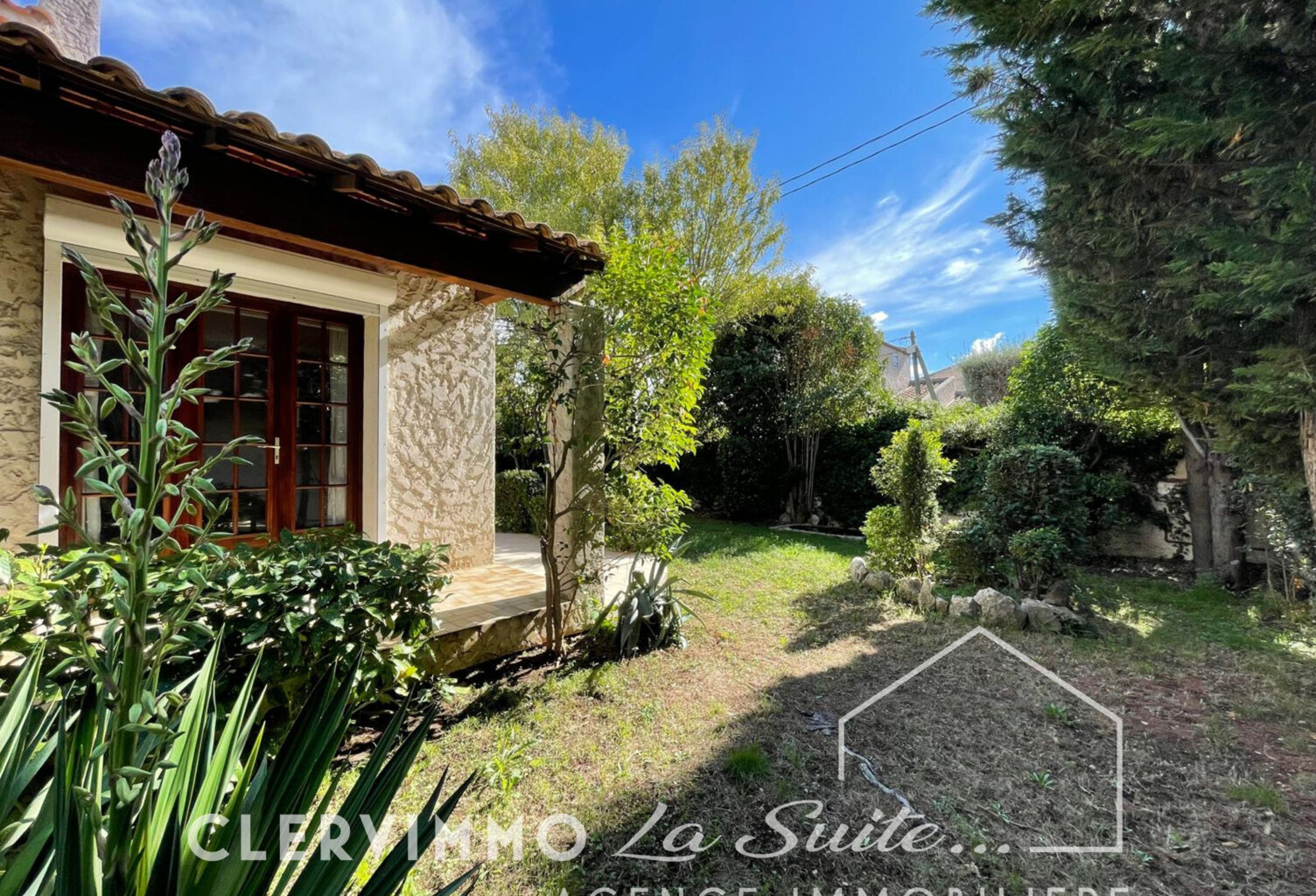 MAISON 5 PIECES ST JULIEN 140M2 — photo 1