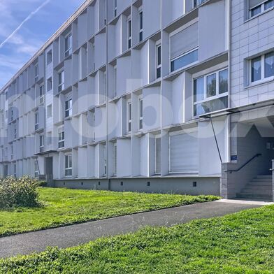 Appartement 7 pièces 146990 €