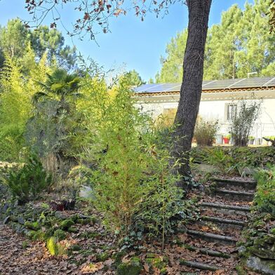 Maison 8 pièces 449000 €