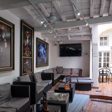 Commerce  580000 €