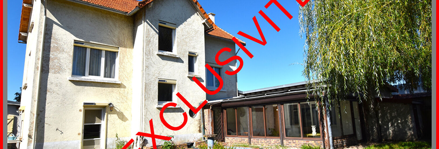 Maison 11 Pièces 227 m² à vendre à Lapalisse (03120)