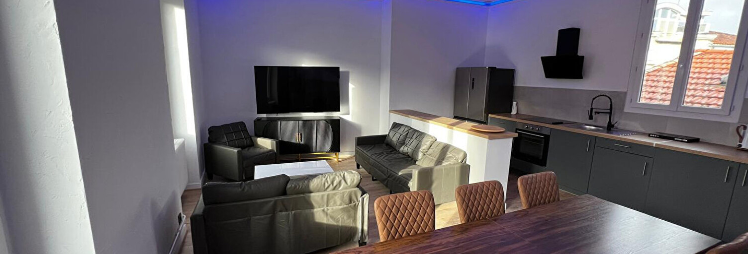 Appartement 4 Pièces 101 m² à louer à Bordeaux (33300)