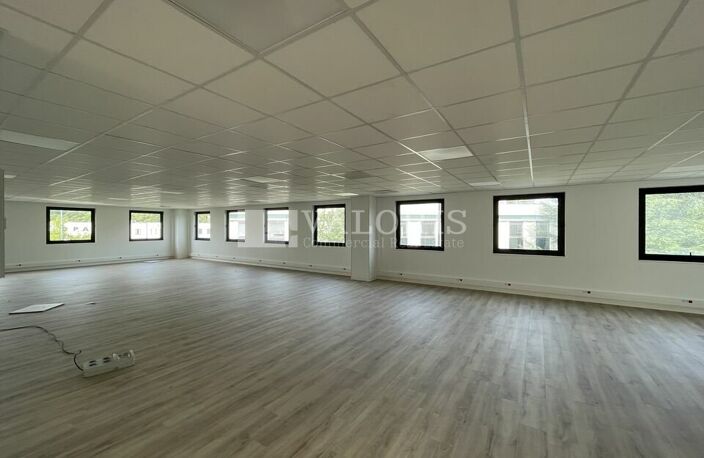BUREAUX à LOUER — photo 5