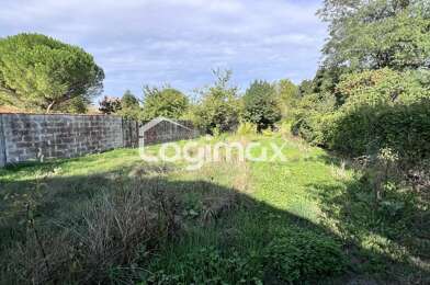 Terrain  220500 €