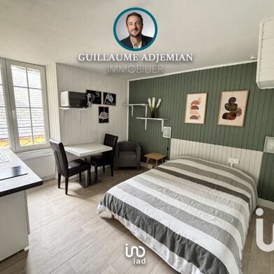 Immeuble  185000 €