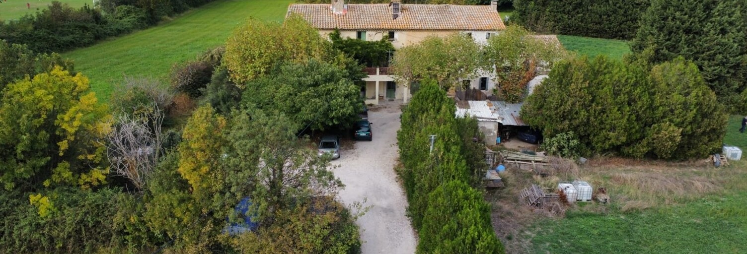 Maison 15 Pièces 400 m² à vendre à Avignon (84140)
