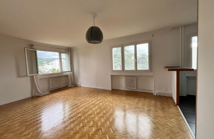 APPARTEMENT 4 PIECES DE 84 M2 RESIDENCE LE BEARN AVEC GARAGE — photo 3