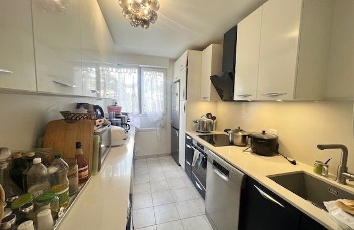 Vente appartement 4 pièces 80 m² Bondy (93140) — photo 2