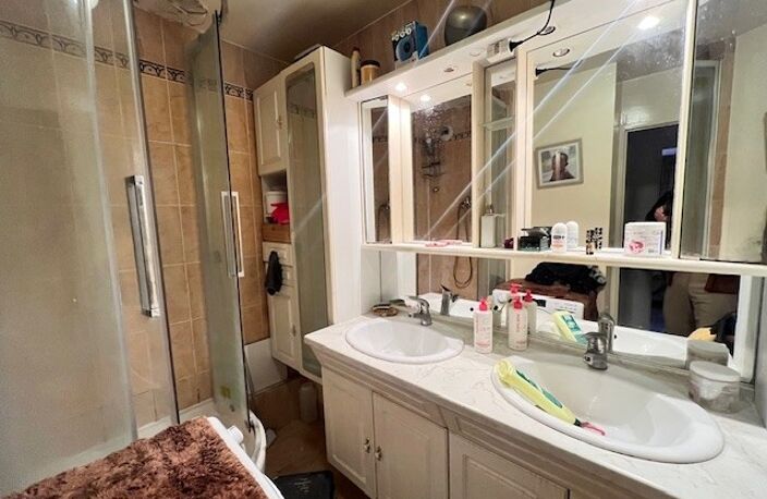 Vente appartement 4 pièces 80 m² Bondy (93140) — photo 4