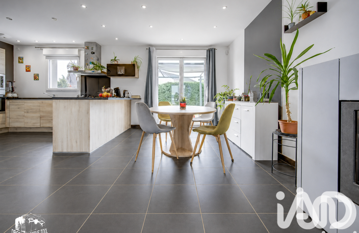 Vente Maison/villa 5 pièces — photo 2