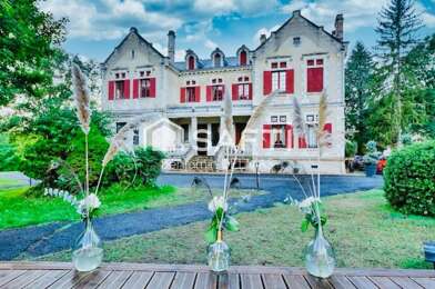 Maison 12 pièces 899000 €