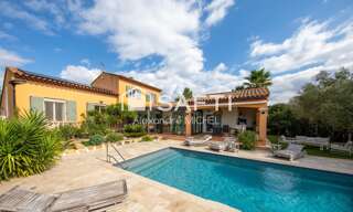 Maison 6 Pièces 200 m² à vendre à Le Castellet (83330)