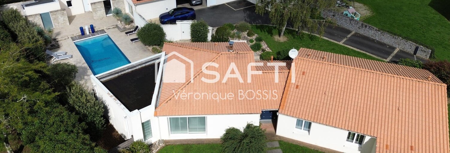 Maison 8 Pièces 236 m² à vendre à La Roche-sur-Yon (85000)