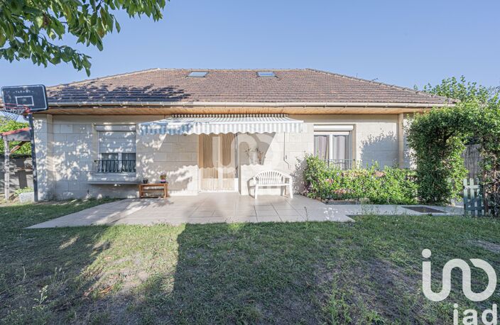 Vente Maison/villa 5 pièces — photo 2