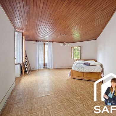 Maison 8 pièces 107000 €