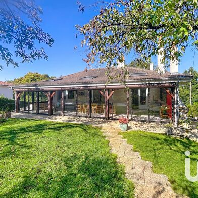 Maison 7 pièces 230000 €