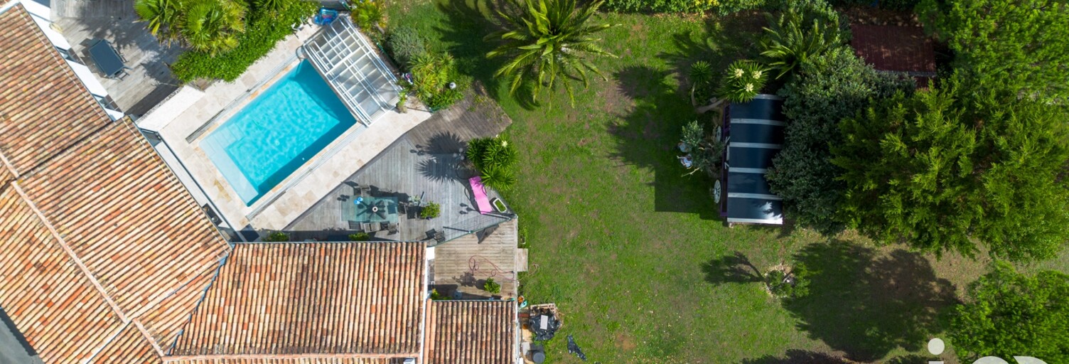 Maison 5 Pièces 220 m² à vendre à Rivedoux-Plage (17940)