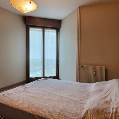 Appartement 5 pièces 99000 €