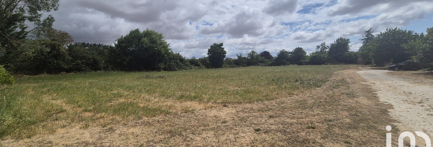 Terrain  3724 m² à vendre à Bernay-Saint-Martin (17330)