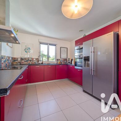 Maison 4 pièces 300000 €