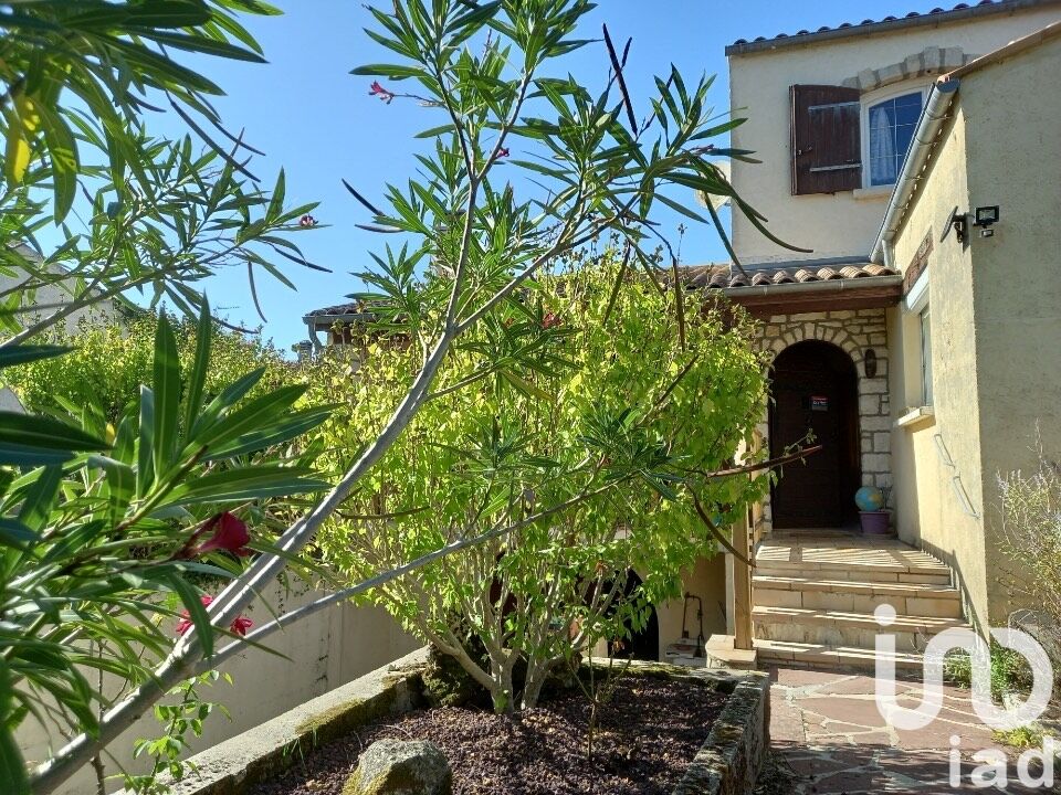 Vente Maison/villa 4 pièces - Photo 2