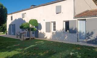 Maison 10 Pièces 252 m² à vendre à Corme-Royal (17600)