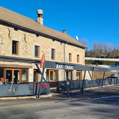 Maison 10 pièces 270000 €