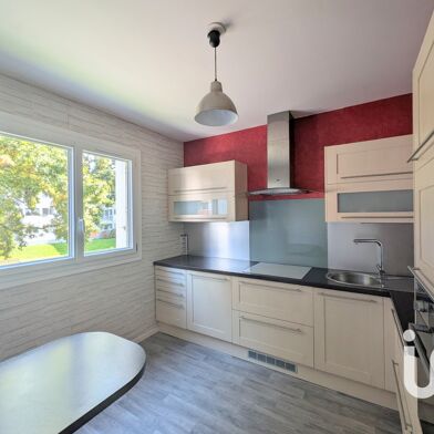 Appartement 4 pièces 172000 €