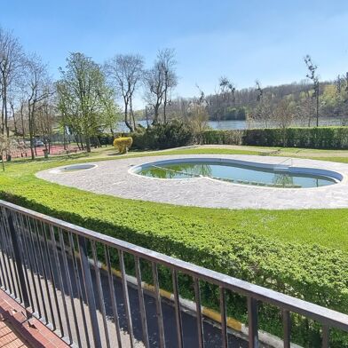 Appartement 4 pièces 260000 €