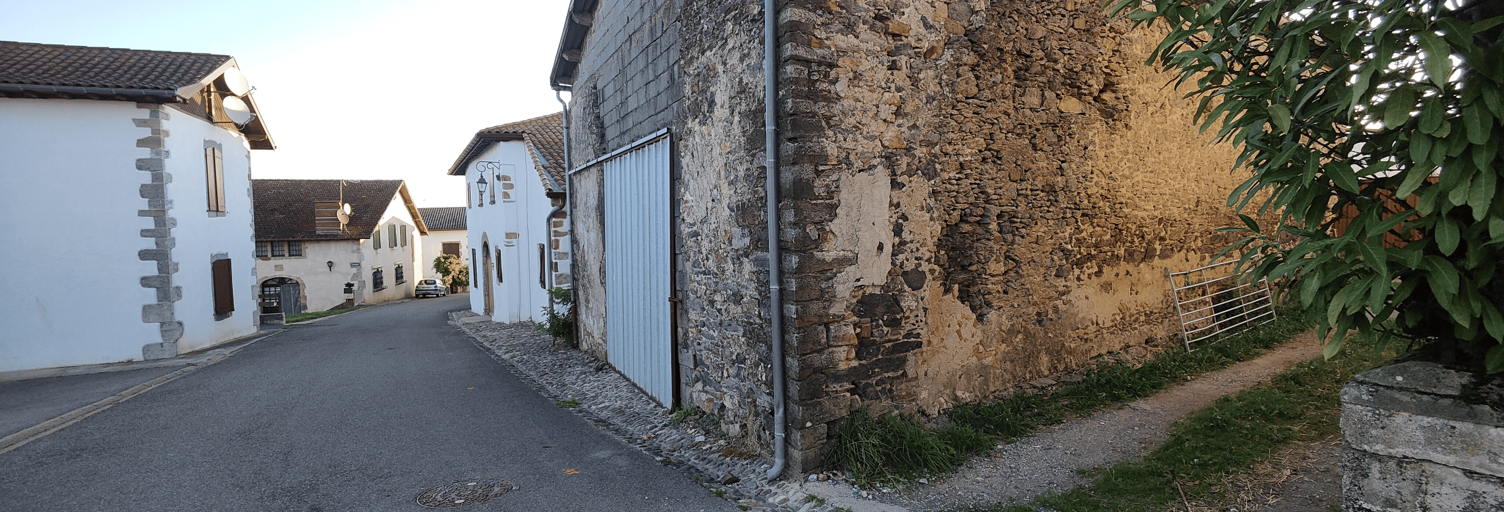 Maison 1 Pièce 93 m² à vendre à Saint-Palais (64120)