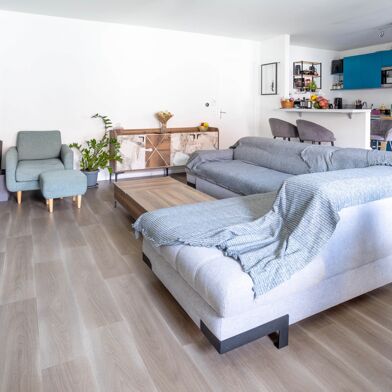 Appartement 4 pièces 250000 €