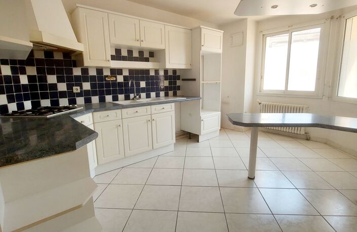 Vente Maison de ville 6 pièces — photo 3