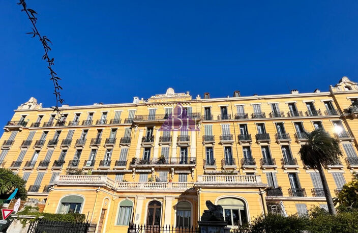 Dans bâtisse historique appartement 3 pièces avec vue mer en — photo 2