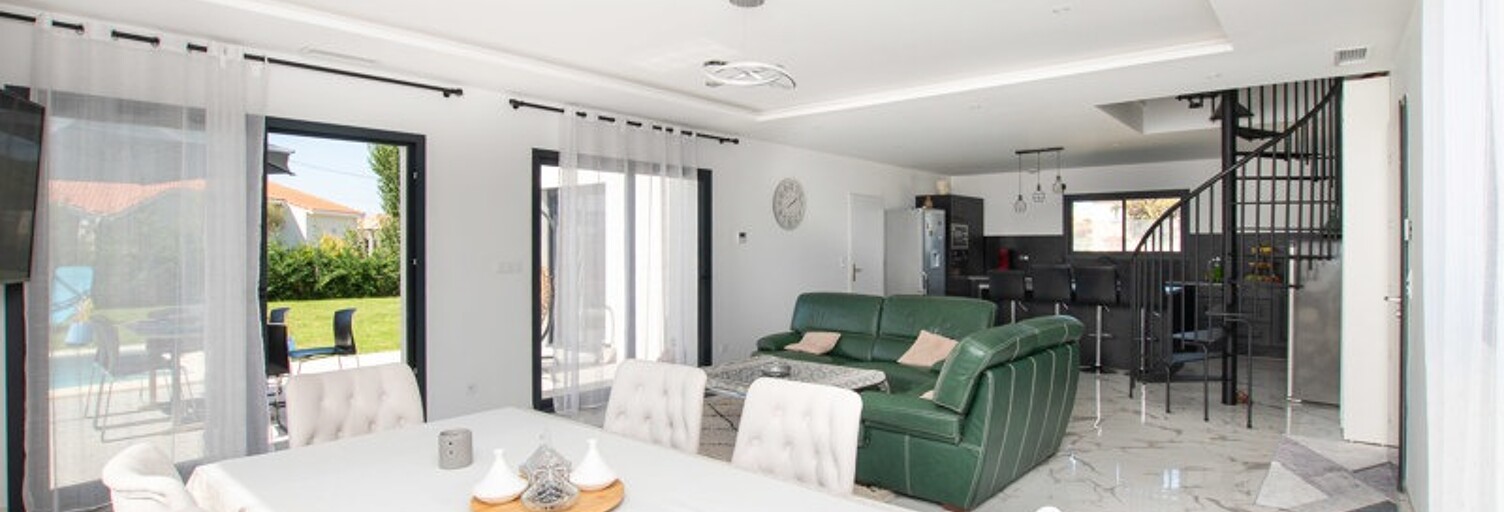 Maison 5 Pièces 143 m² à vendre à Saint-Hilaire (31410)