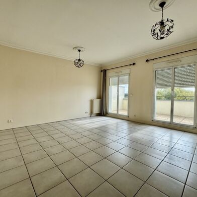 Appartement 3 pièces 136080 €